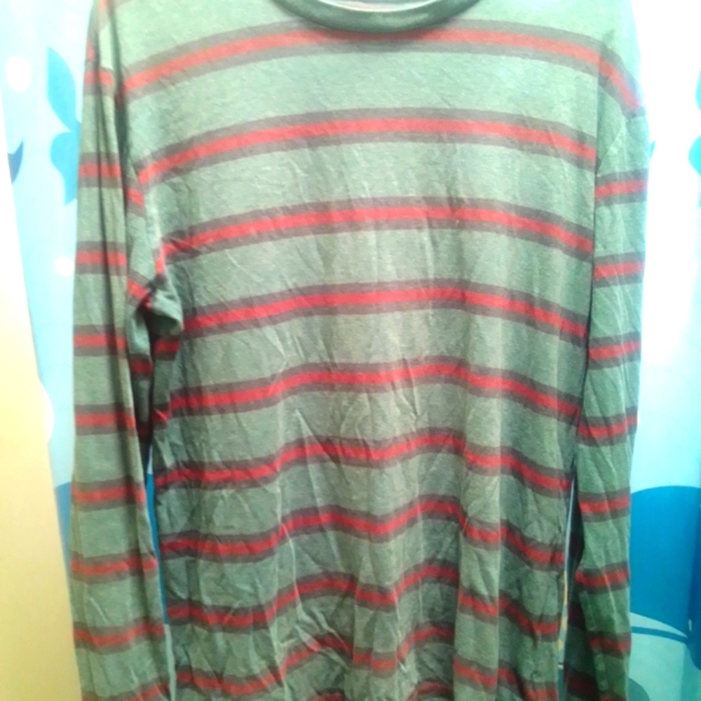 Woman's Long Sleeve shirt Striped